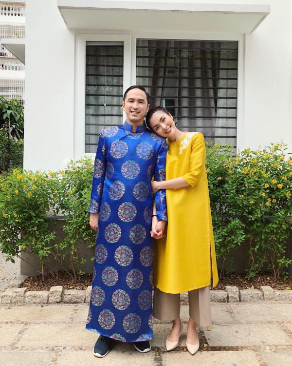so sanh anh cuoi tang thanh ha va me chong, dan tinh ngo ngang nhan ra diem trung hop! - 9